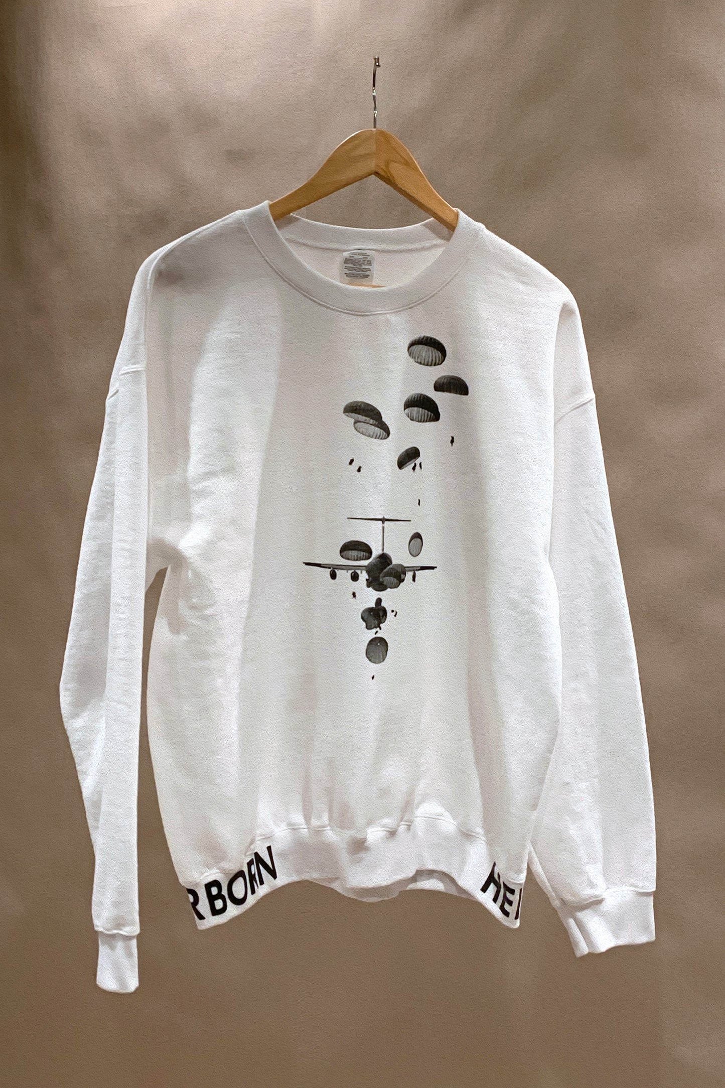 LANDING GEAR CREWNECK
